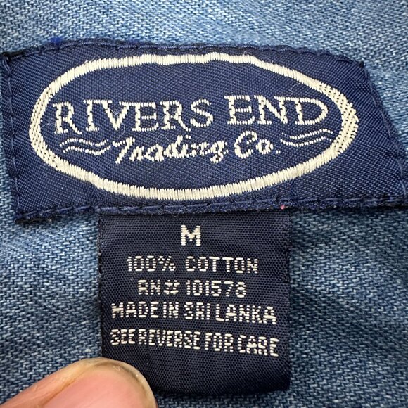 Rivers End Trading Co Womens Denim Button-Up Shirt Women Of Faith Logo Size M - Picture 4 of 6